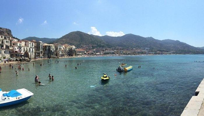 Alba Sul Mare By Caseserio Cefalu Bagian luar foto