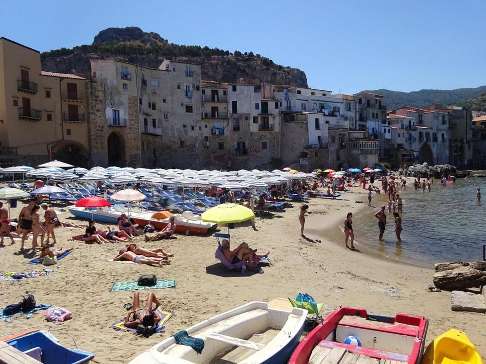 Alba Sul Mare By Caseserio Cefalu Bagian luar foto